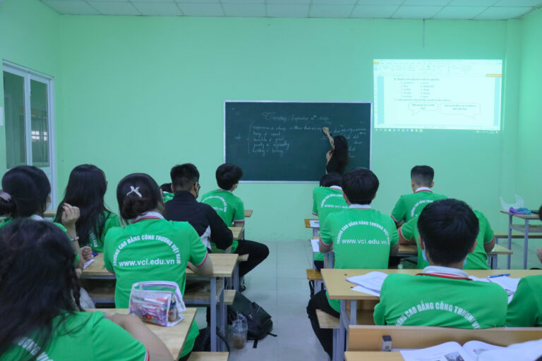 NGÀNH QUẢN TRỊ KINH DOANH HỌC GÌ, Ở ĐÂU VÀ CƠ HỘI VIỆC LÀM
