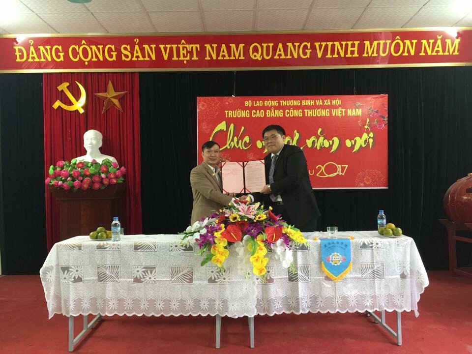 bao gia dinh viet nam2